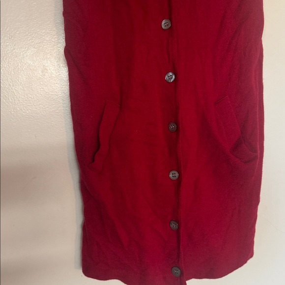 Preview Collection V-Neck Red Long Sweater Vest - Picture 5 of 10